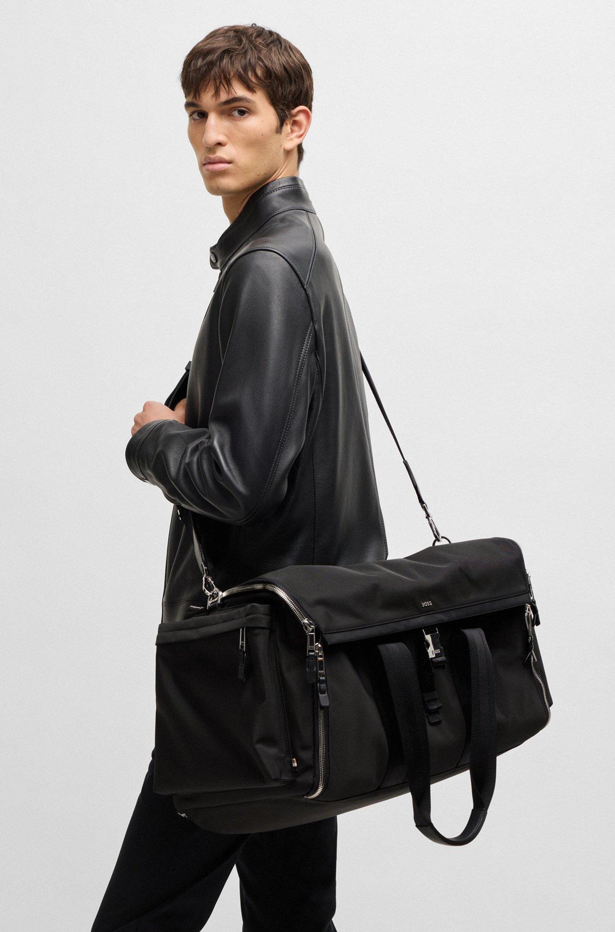 Holdall with zipped suit compartment Product Image