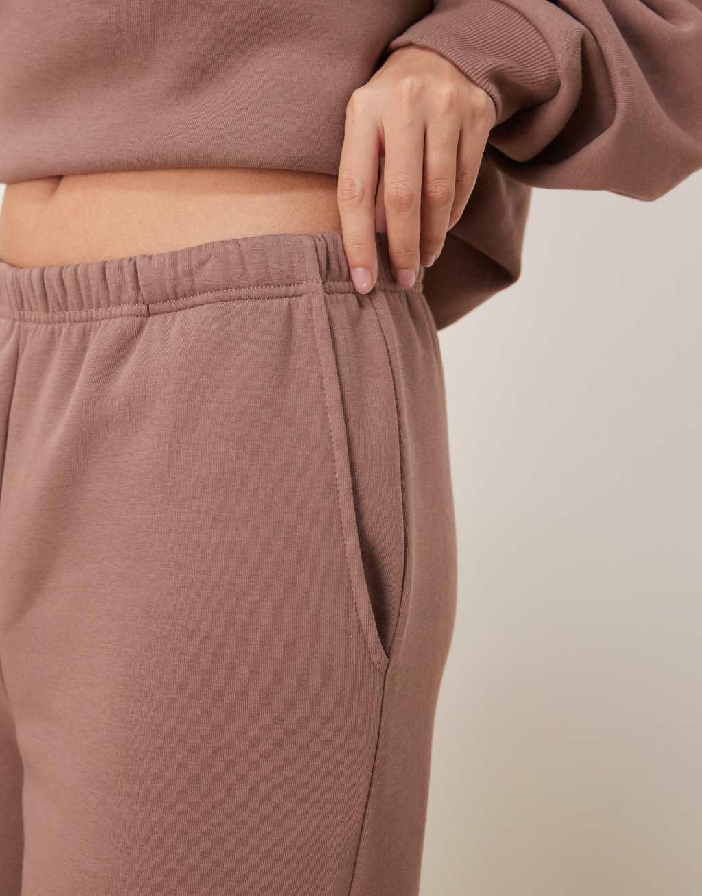 ASOS DESIGN straight leg sweatpants in chocolate - part of a set Product Image