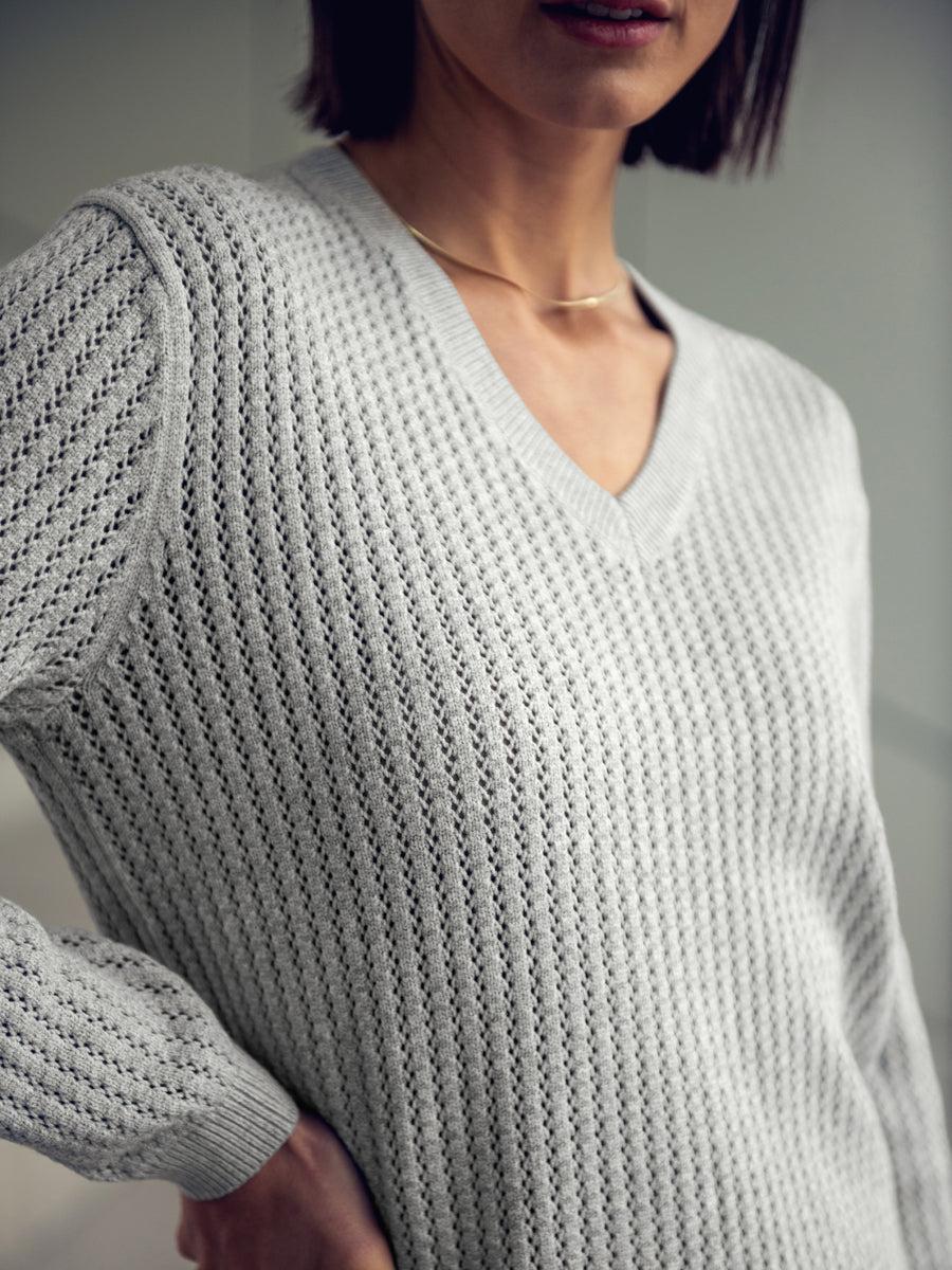 Women's Atlas Textured V-Neck Sweater Product Image