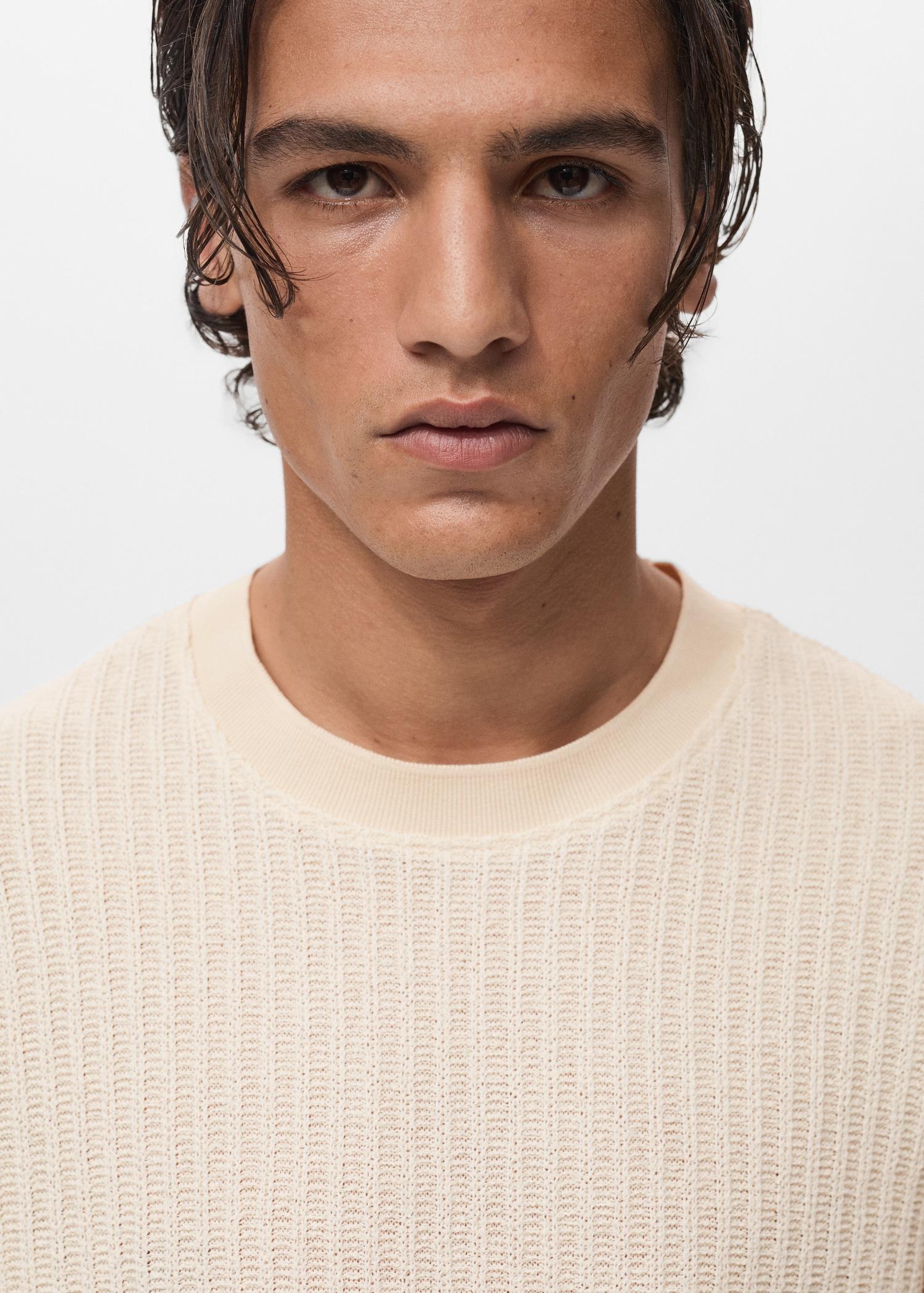Ribbed  knit t-shirt - Men | MANGO USA Product Image