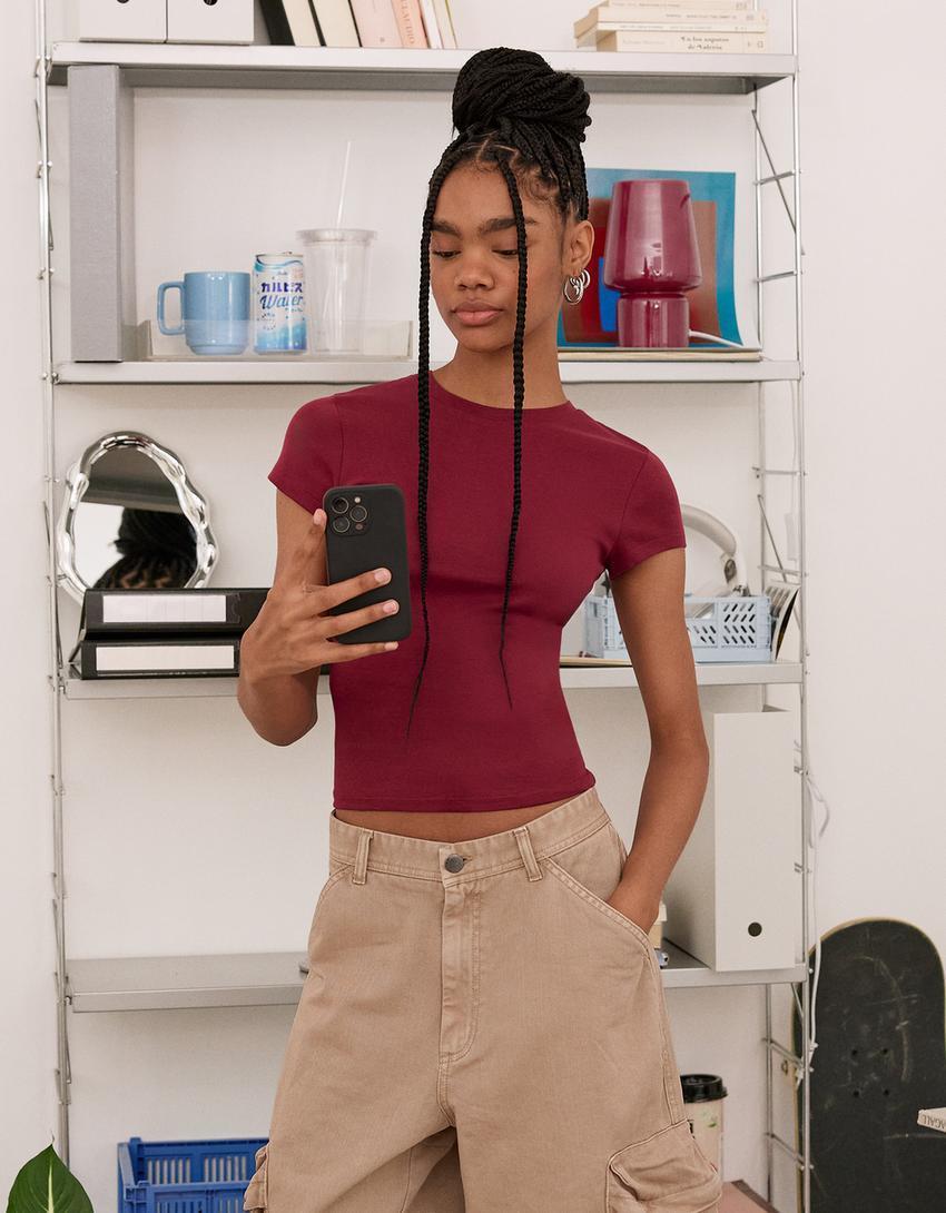 Short sleeve T-shirt with a scoop neck Product Image