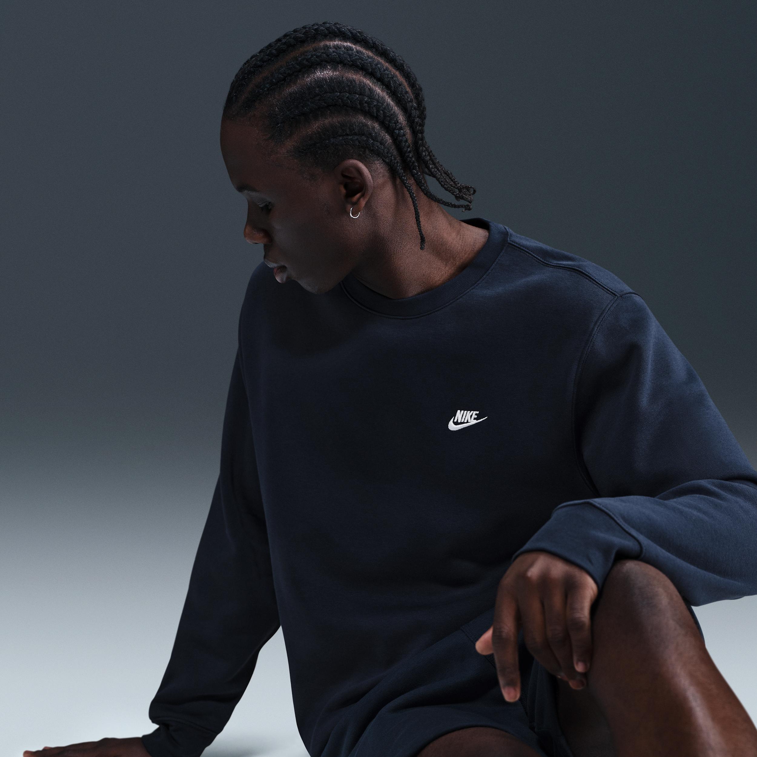 Nike Men's Club Fleece Crew Product Image