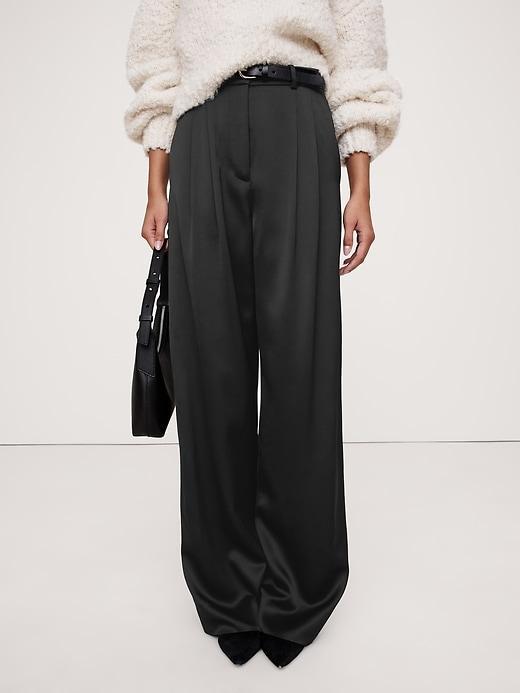 Soho High-Rise Wide-Leg Italian Wool Pant Product Image