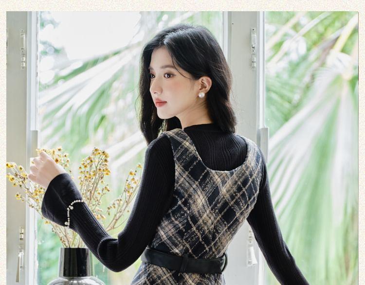 Long-Sleeve Crew Neck Faux Pearl Knit Top / Square Neck Plaid Midi A-Line Overall Dress Product Image