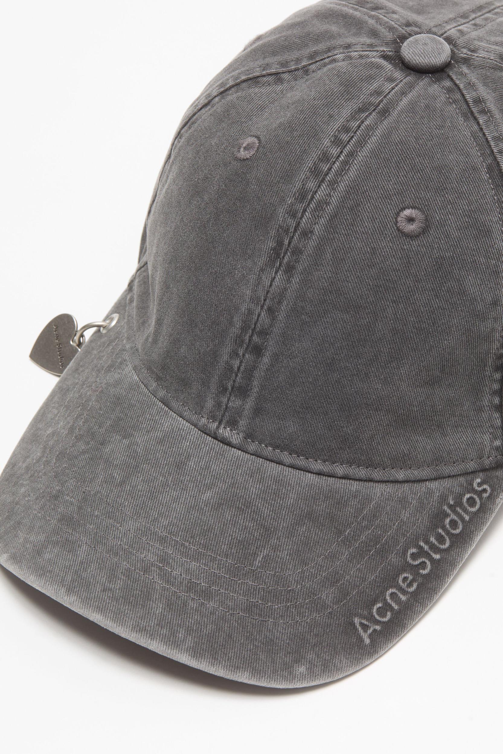 Twill cap pendant Product Image