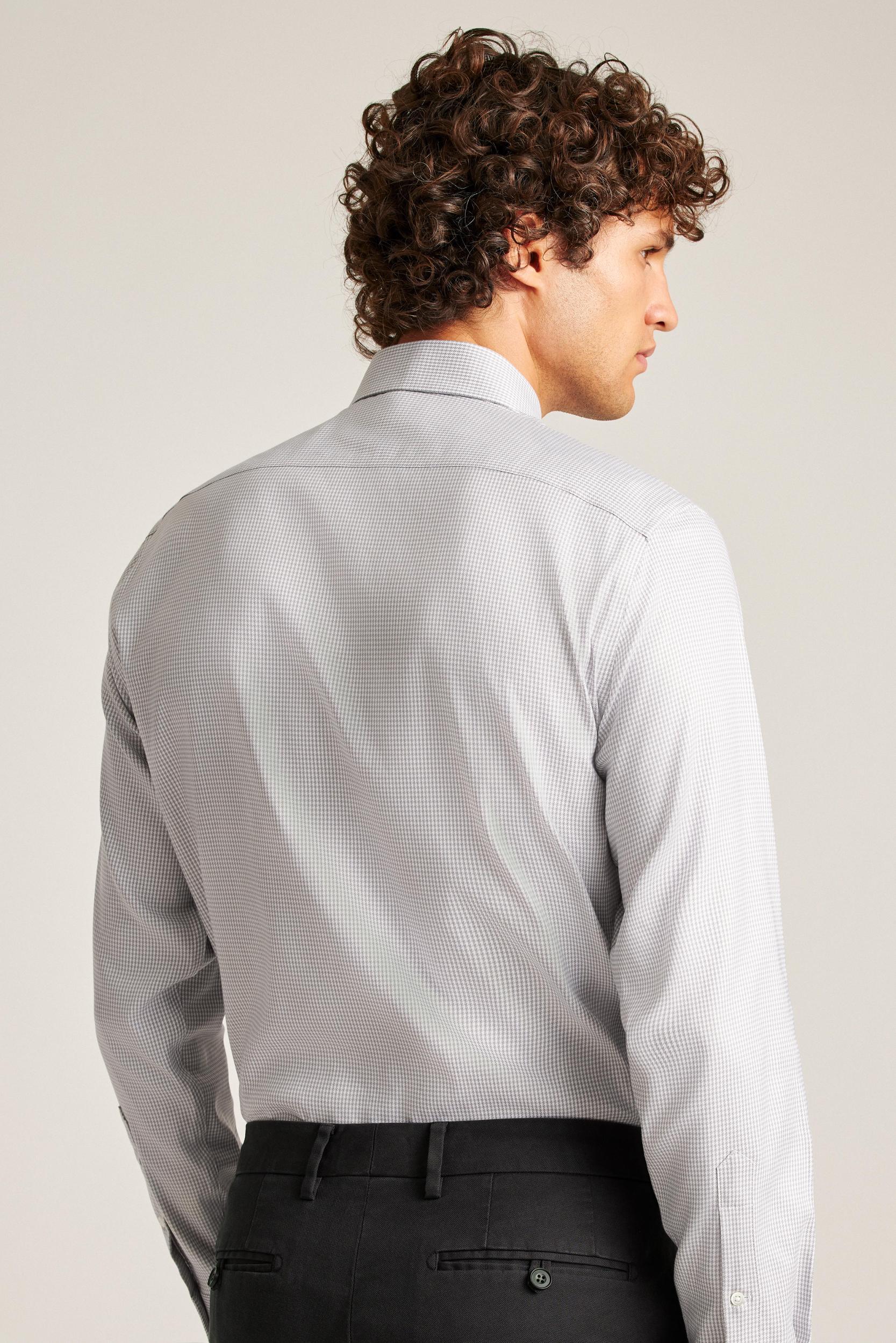 Jetsetter Stretch Dress Shirt Product Image
