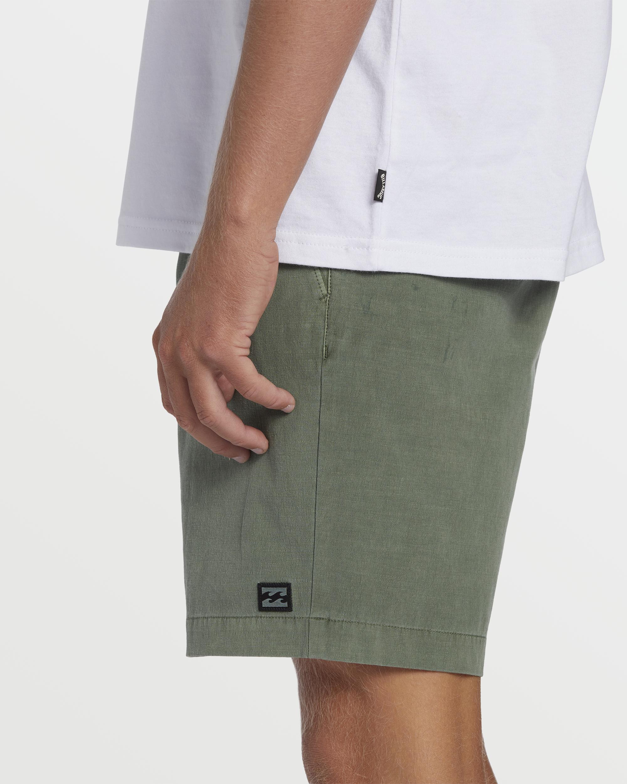 Crossfire Wave Wash Submersible 18" Hybrid Shorts - Sage Male Product Image