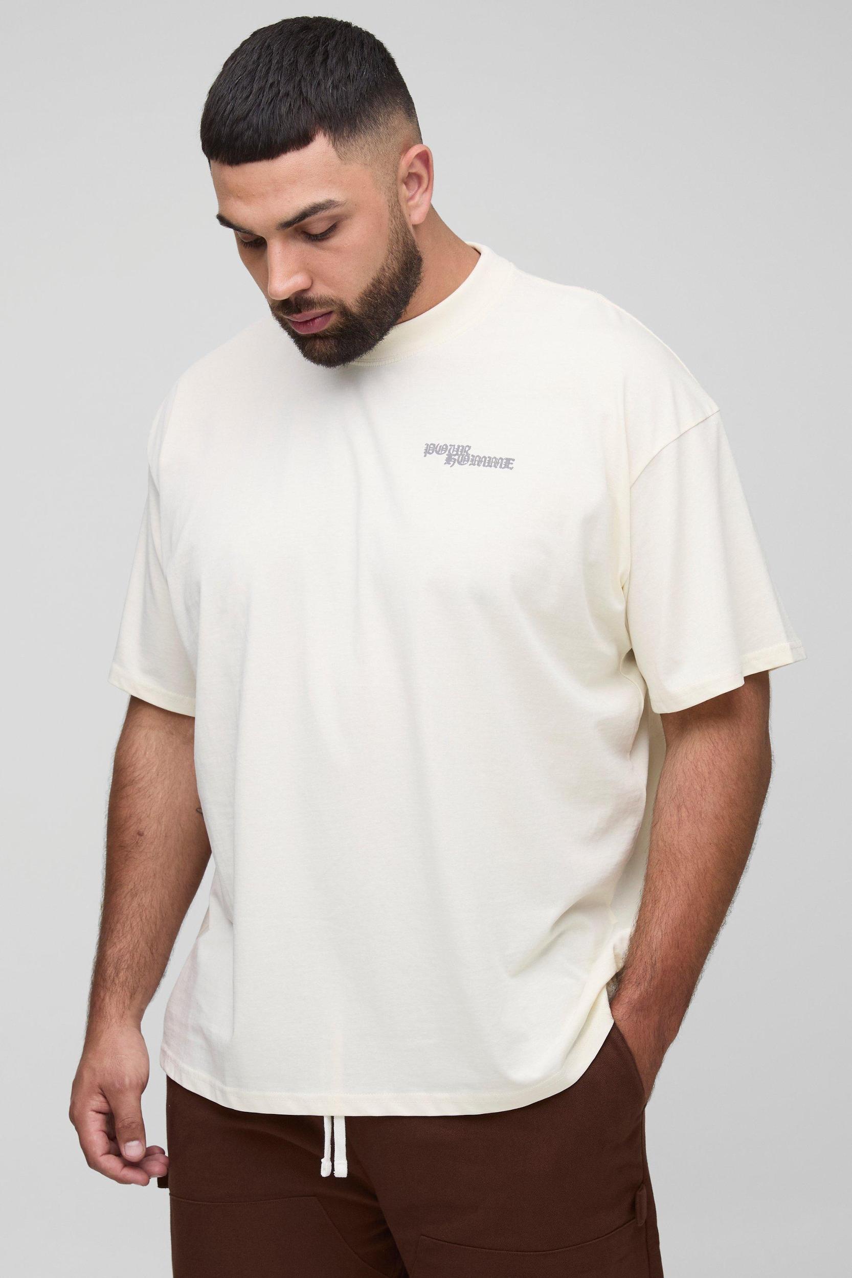 Plus Oversized Extended Neck Pour Homme Canine Graphic T-Shirt | boohooMAN USA Product Image
