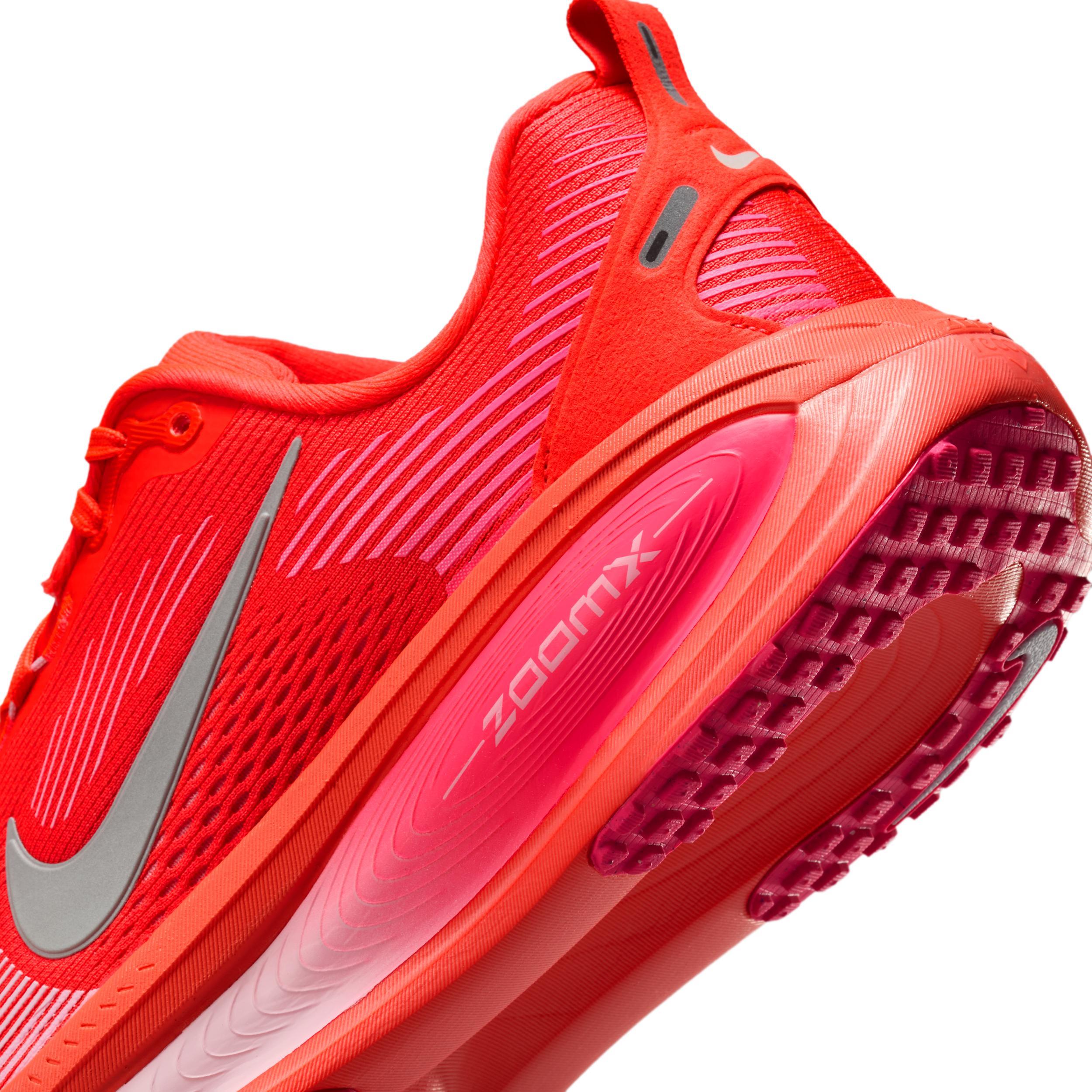 Nike Women's Vomero 18 Road Running Shoes Product Image