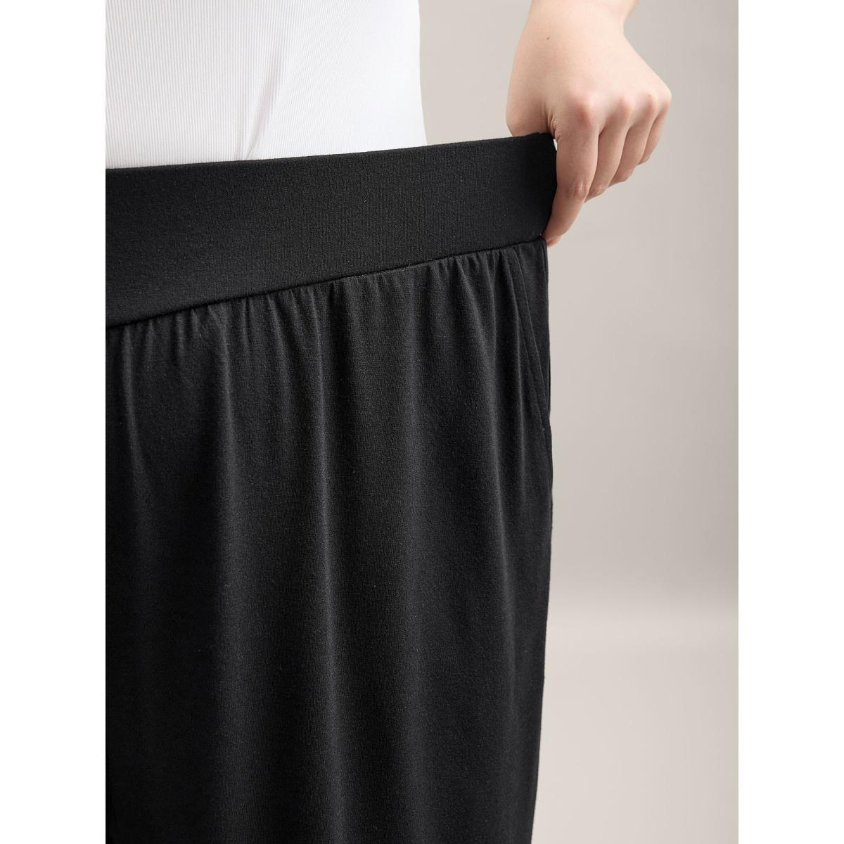 Plus Size Rubber Waist Curved Hem Wide Leg Pants Women Black Casual Wide Leg Mid Rise Everyday-Casual Pants BloomChic 26/4X Product Image