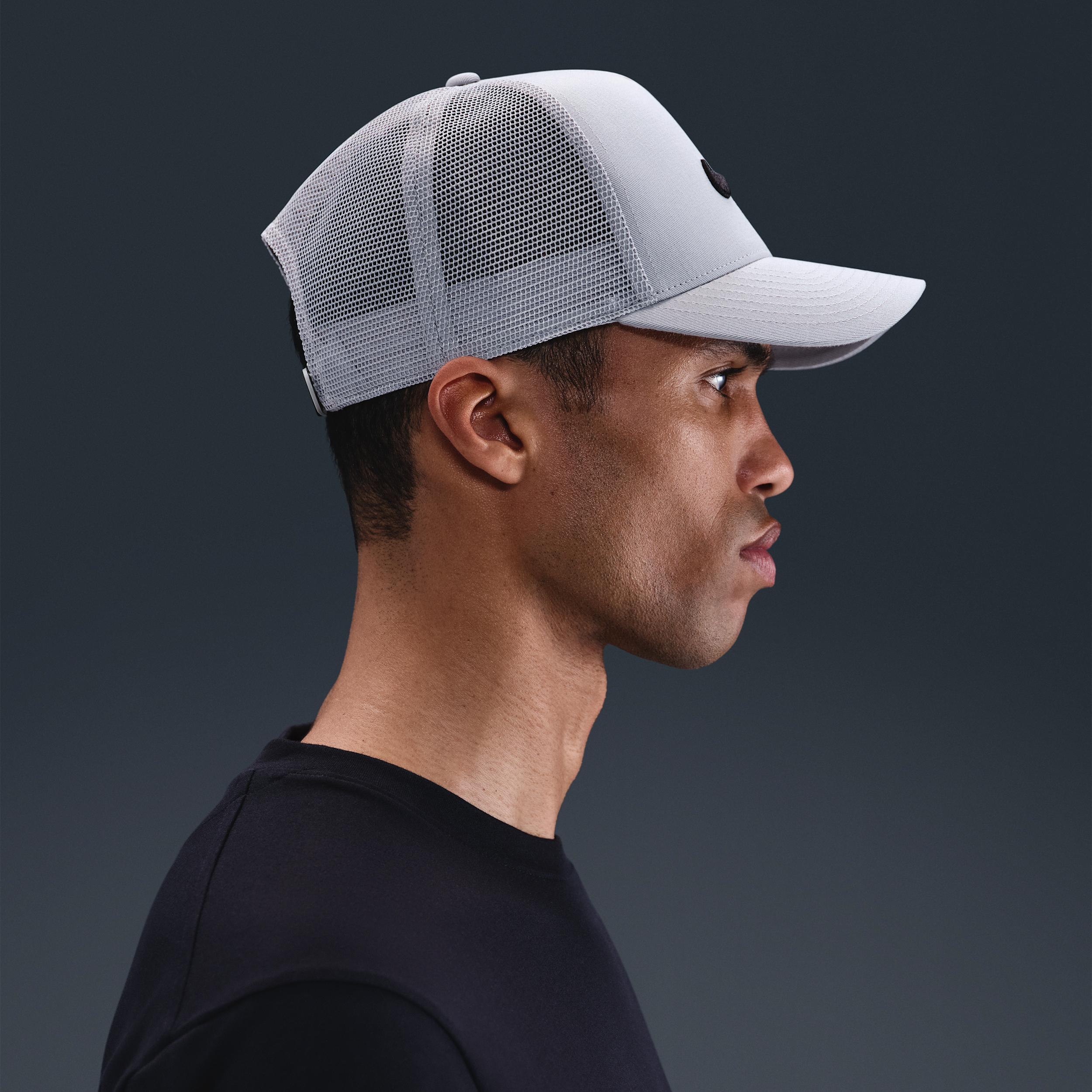Nike Rise Structured Trucker Cap Product Image