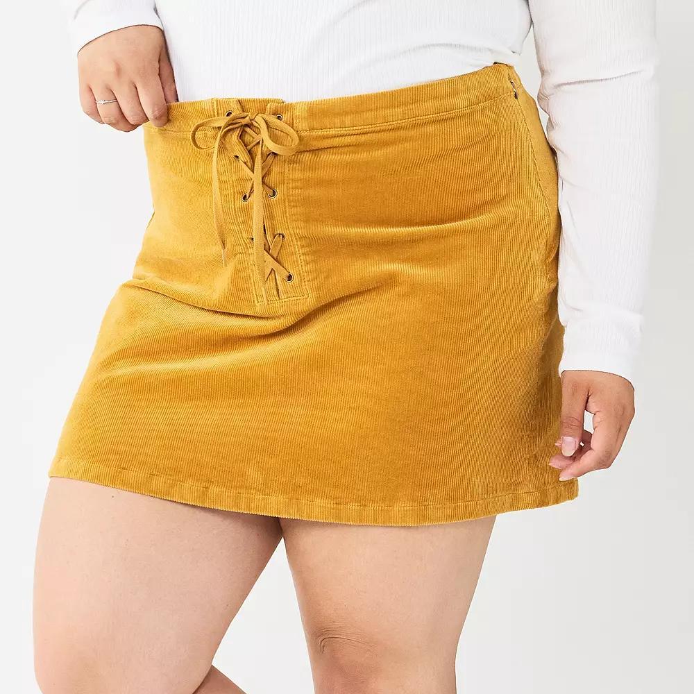 Juniors' Plus Size SO® Front Lace-Up Mini Skirt, Girl's, Size: 20, Honey Yellow Product Image