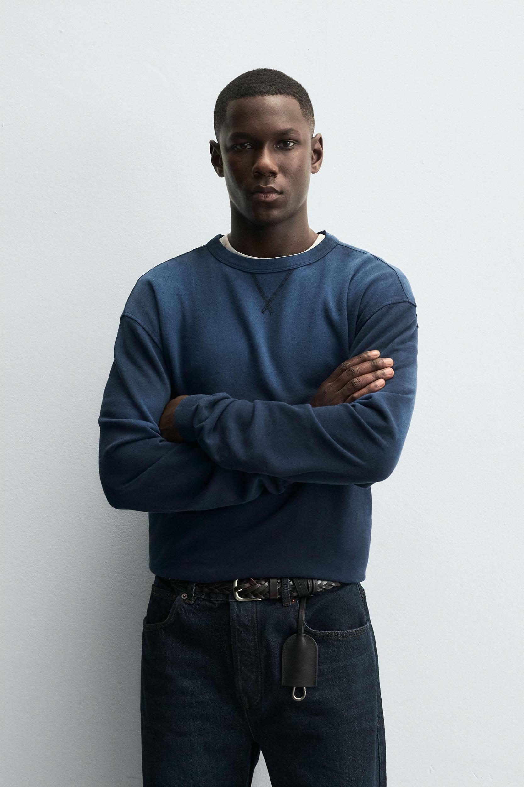 WASHED CREWNECK SWEATSHIRT Product Image