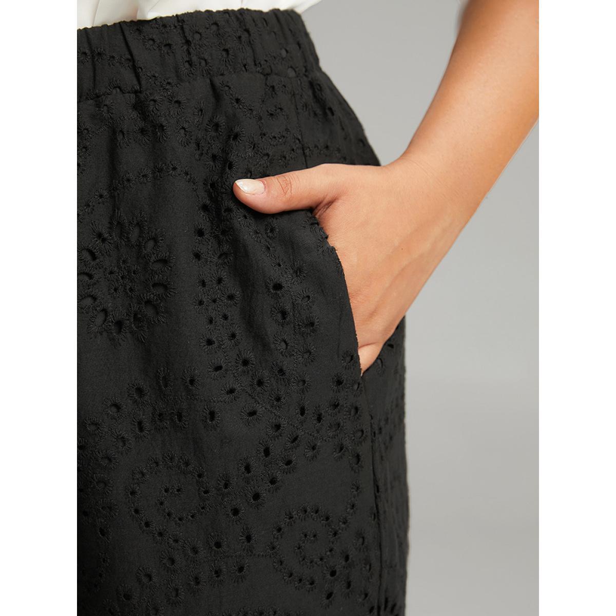 Plus Size Solid Broderie Anglaise Scalloped Trim Cropped Pants Women Black Elegant Straight Leg High Rise Dailywear Pants BloomChic 18-20/2X Product Image