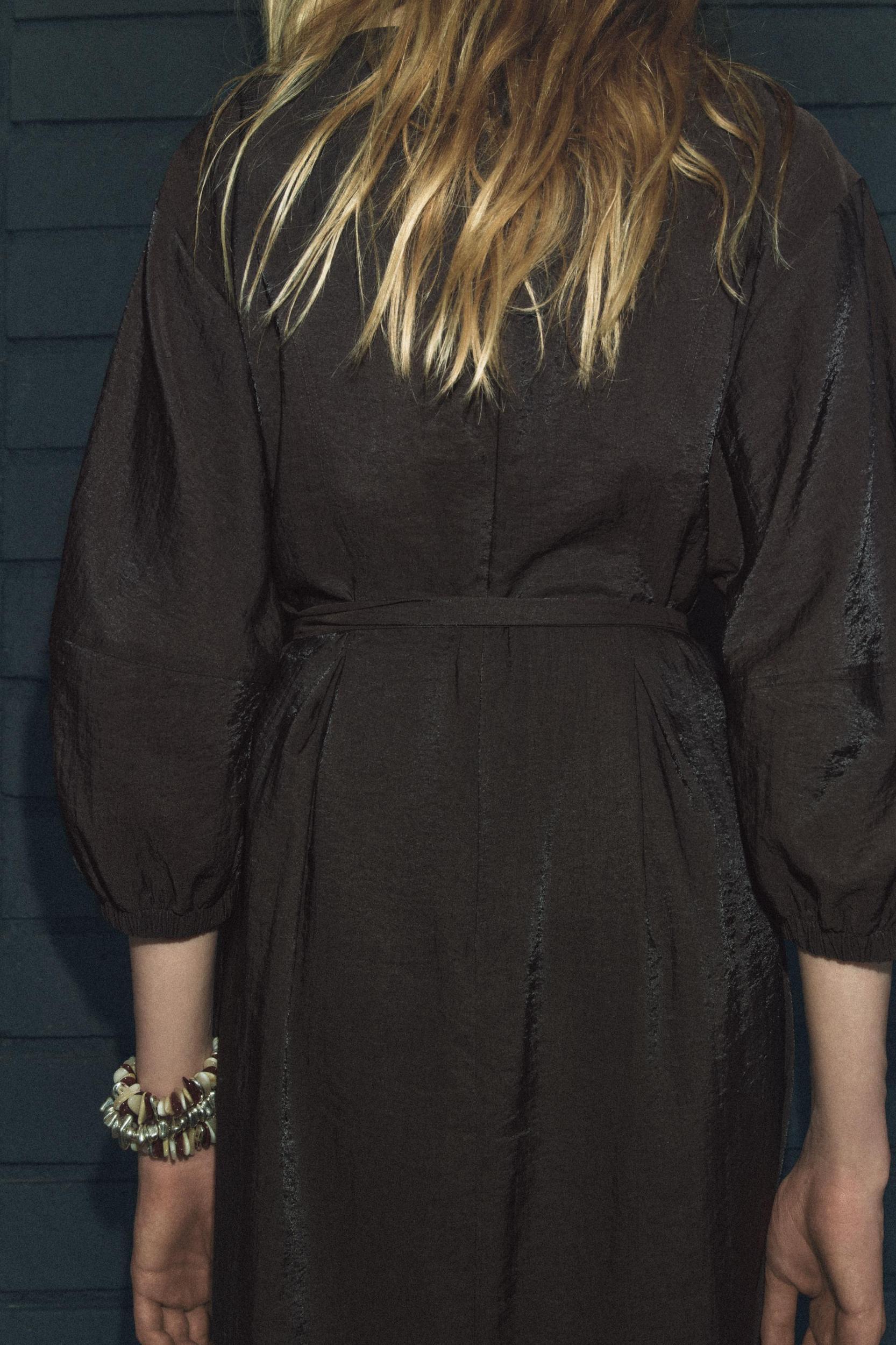 ZW COLLECTION BELTED MIDI DRESS Product Image