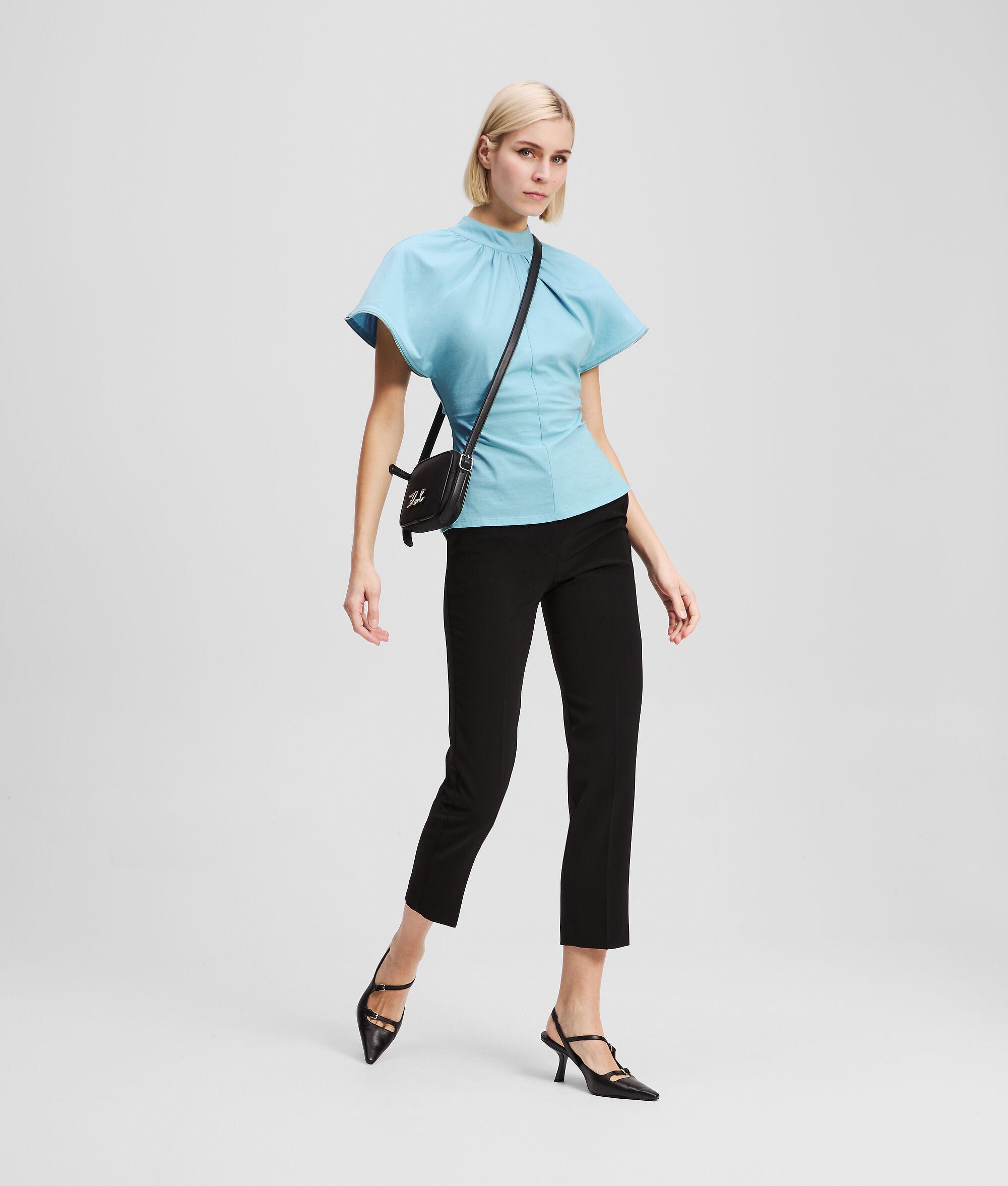ZIP-DETAIL T-SHIRT Product Image