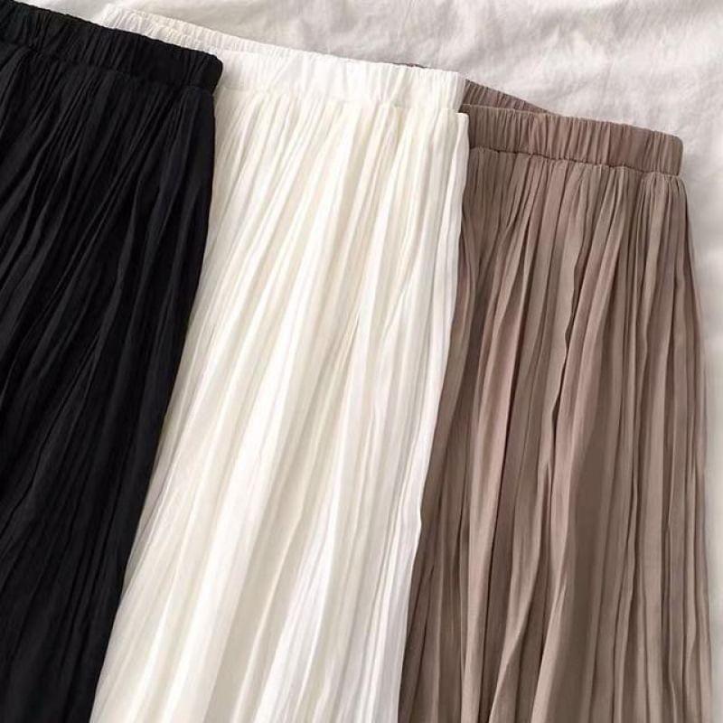 High Waist Plain Crinkle Midi A-Line Skirt Product Image