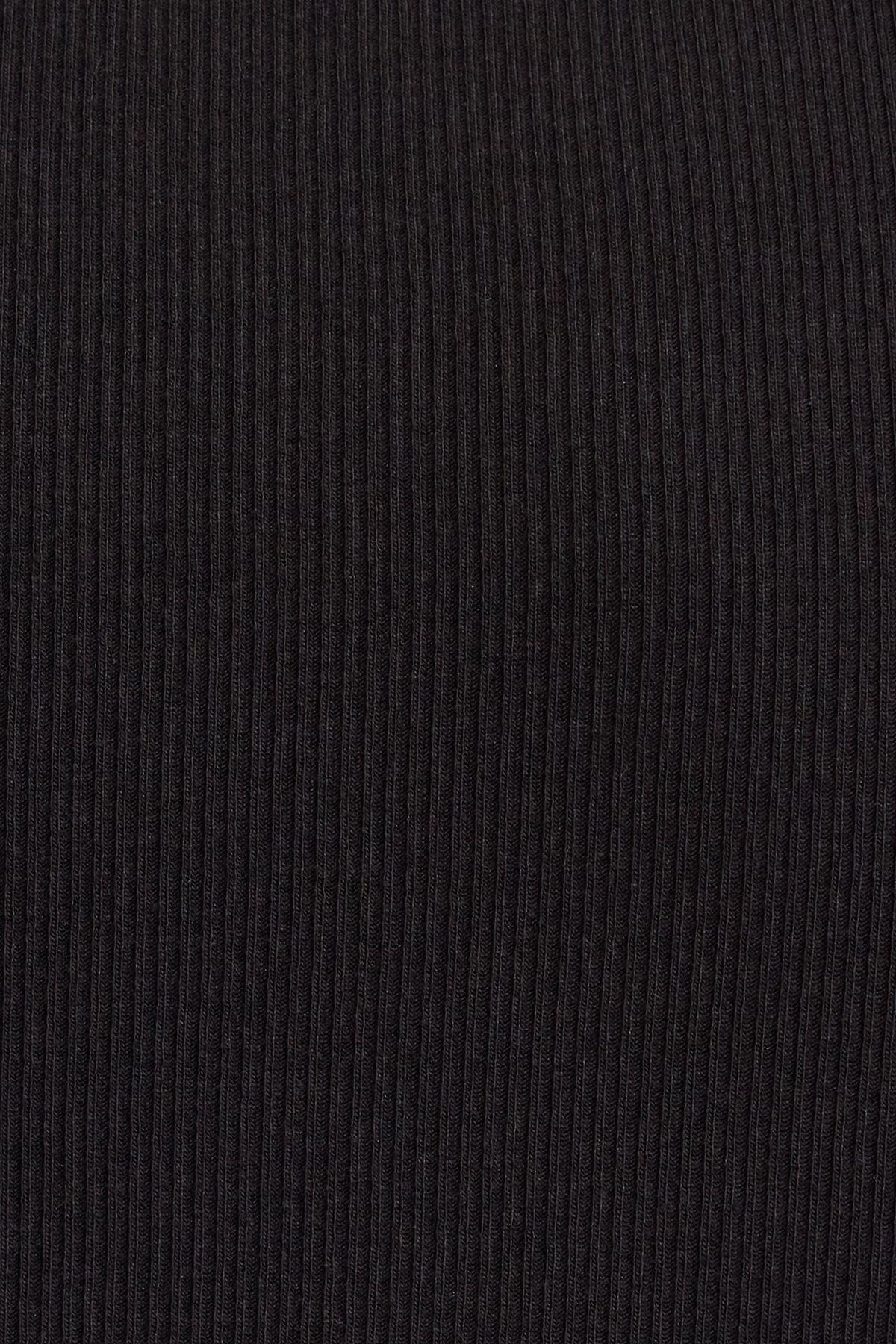 Stormi Tee Product Image