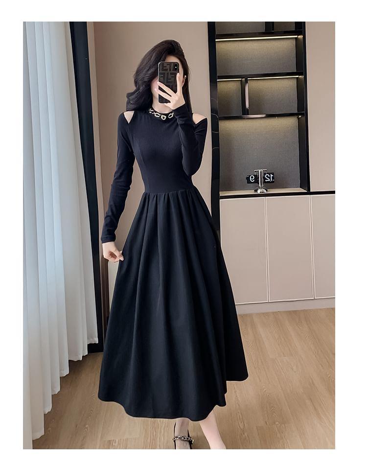Long-Sleeve Mock Neck Cold Shoulder Plain Midi A-Line Dress Product Image