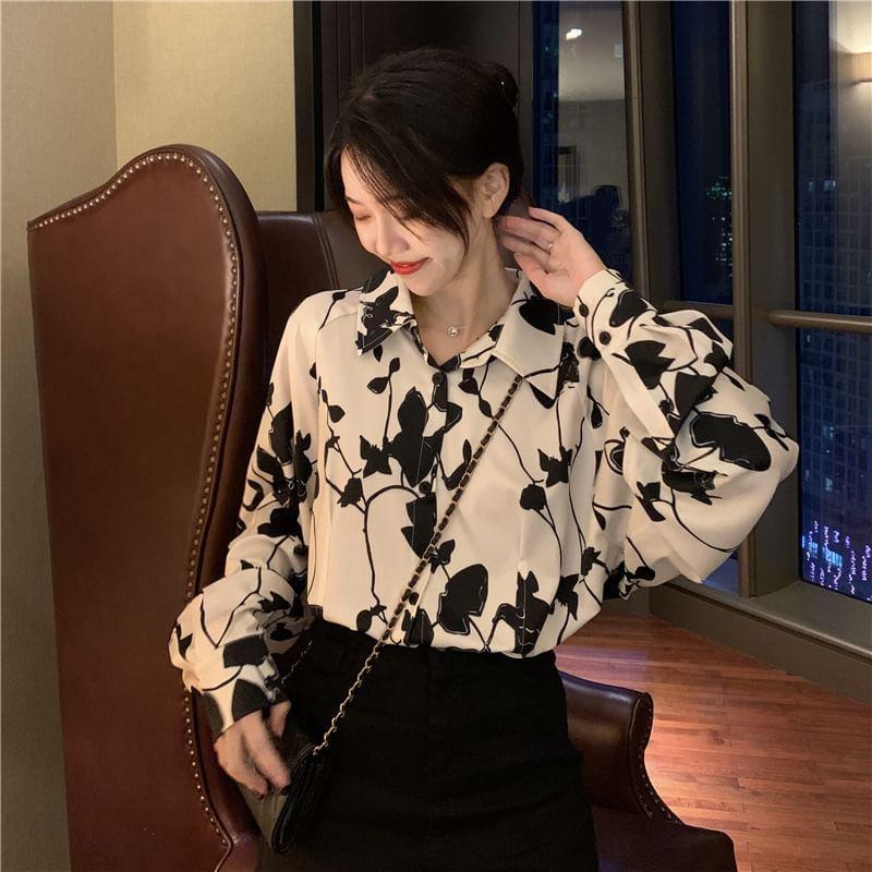 Long-Sleeve Floral Print Shirt Product Image