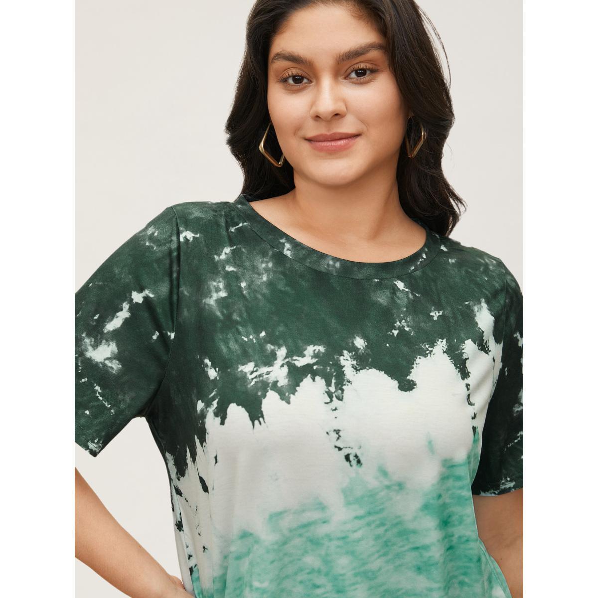 Plus Size Tie Dye Round Neck T-shirt DarkGreen Women Casual Tie Dye Round Neck Everyday T-shirts BloomChic 12/L Product Image
