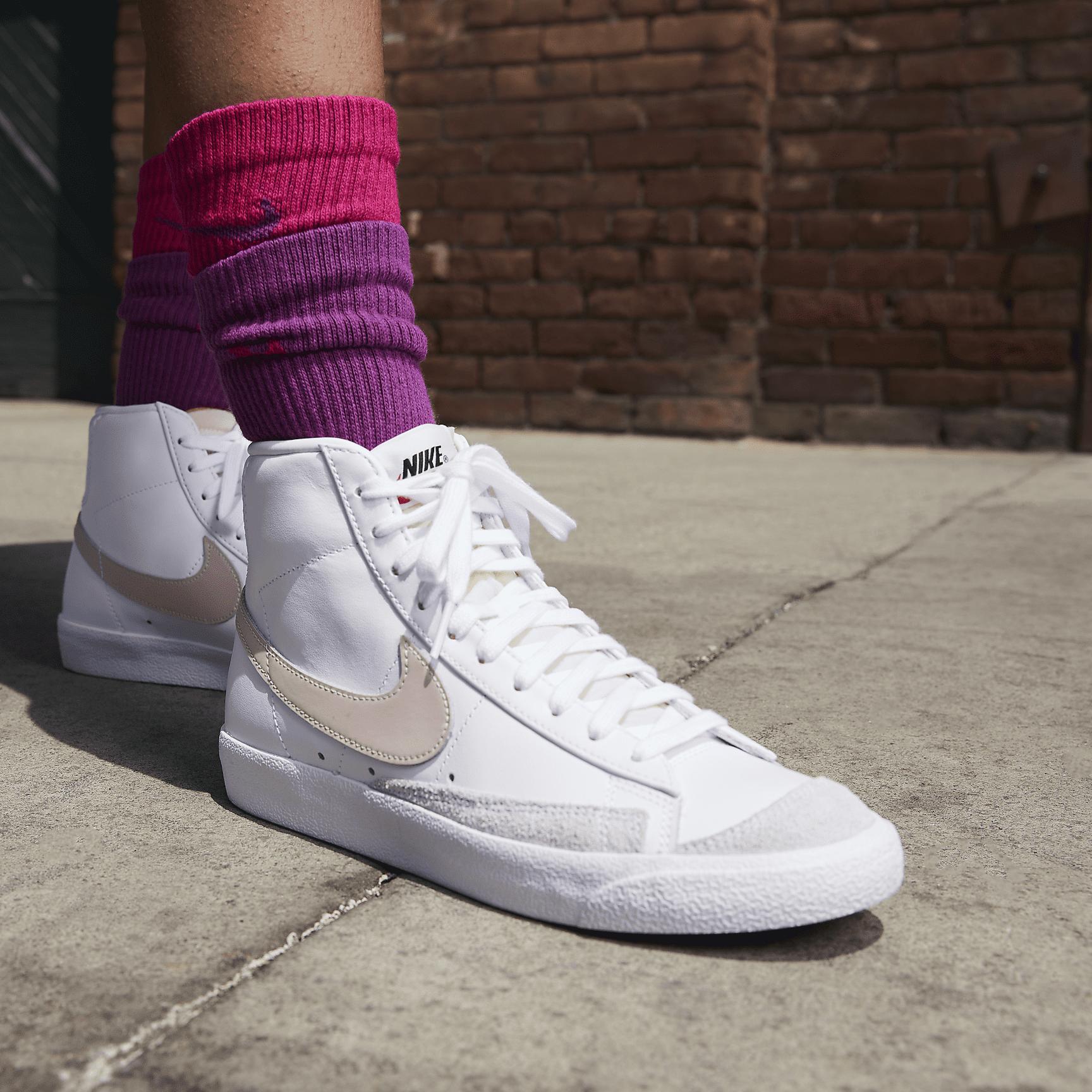 Nike Blazer Mid '77 Women's Shoes Product Image