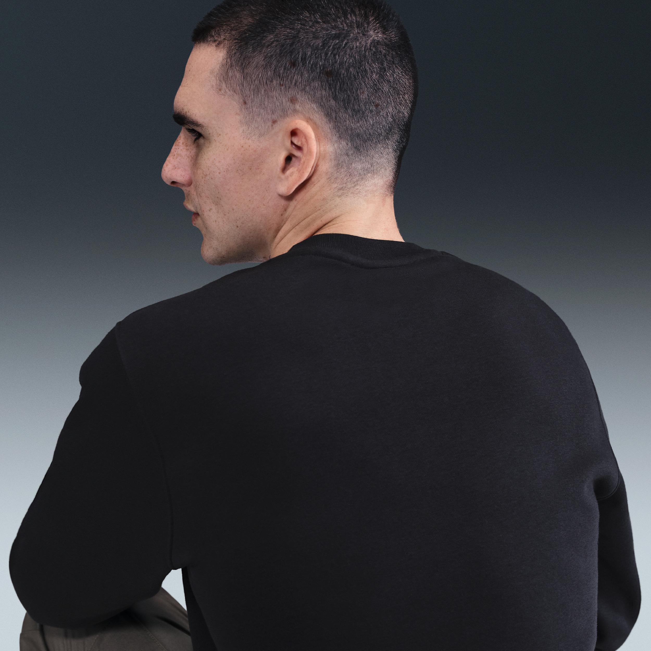 Nike Men's Club Fleece Crew Product Image