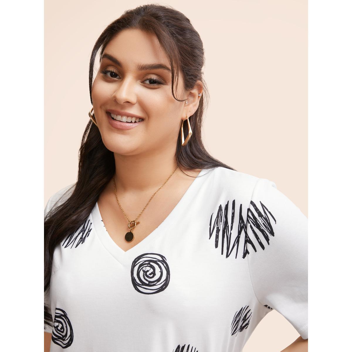 Plus Size Graffiti Print V Neck T-shirt Originalwhite Women Casual Non Art&design V-neck Everyday T-shirts BloomChic 12/L Product Image
