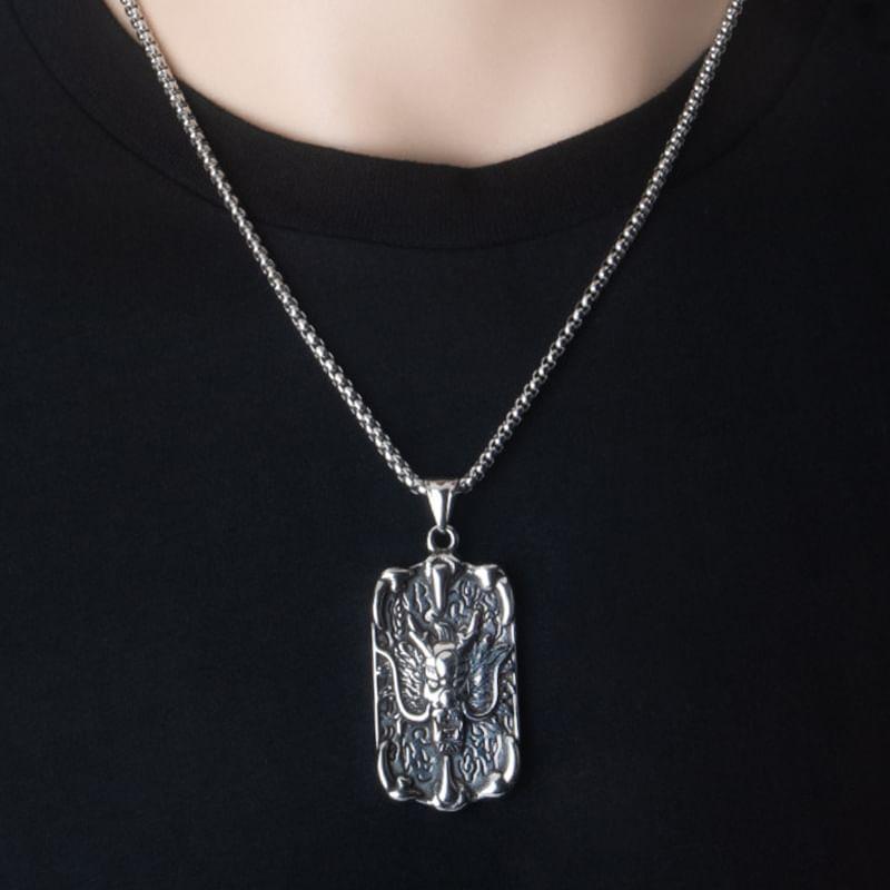 Dragon Pendant Necklace Product Image