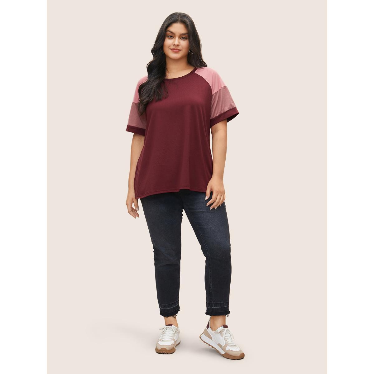 Plus Size Colorblock Contrast Crew Neck Raglan Sleeve T-shirt Scarlet Women Casual Contrast Colorblock Everyday T-shirts BloomChic 14-16/1X Product Image