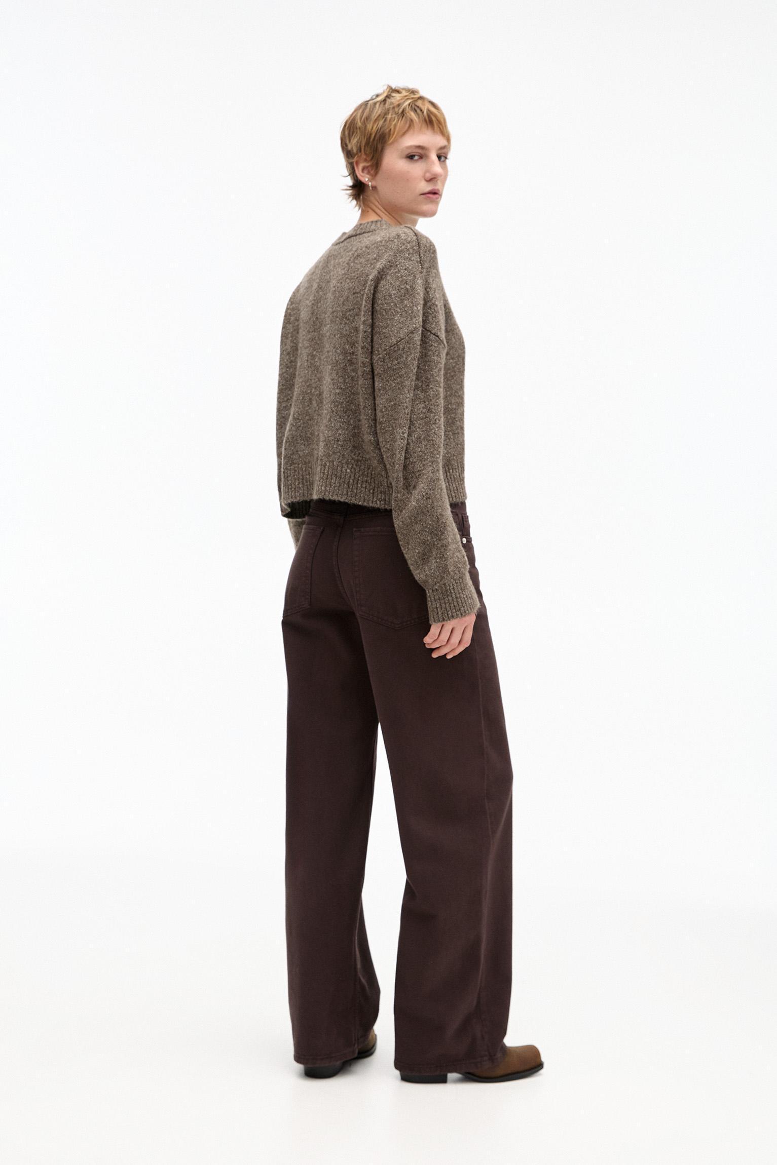 Basic sweater Product Image