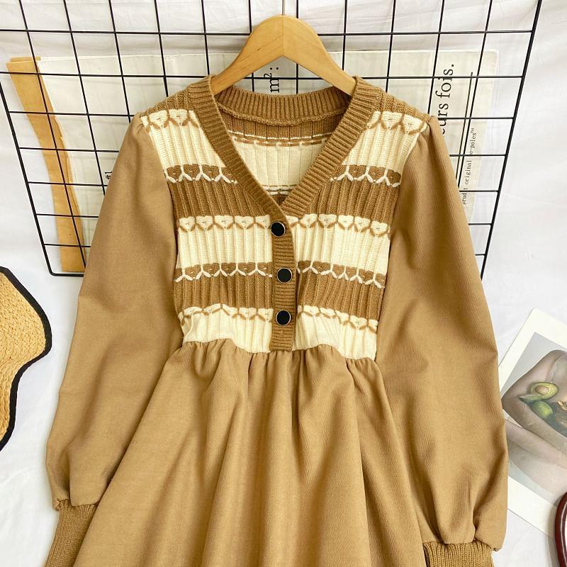 Long-Sleeve V-Neck Striped Panel Midi A-Line Dress Product Image