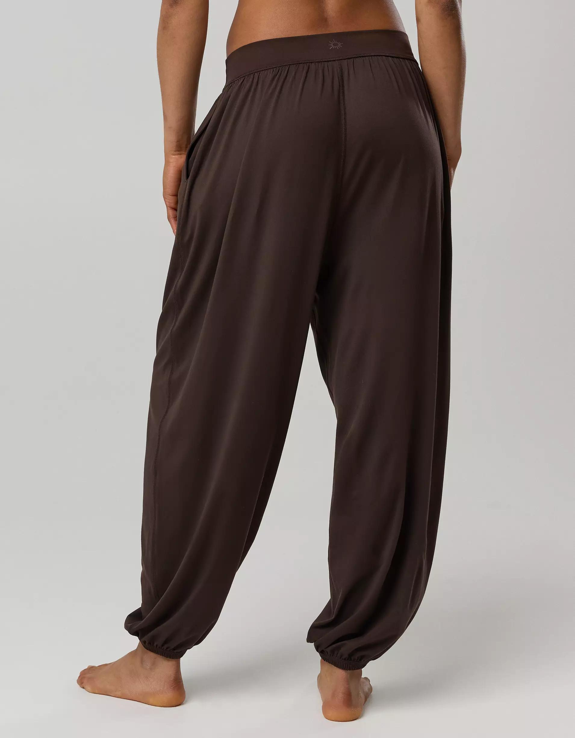 OFFLINE By Aerie The Hugger Go With The Flow Jogger Product Image