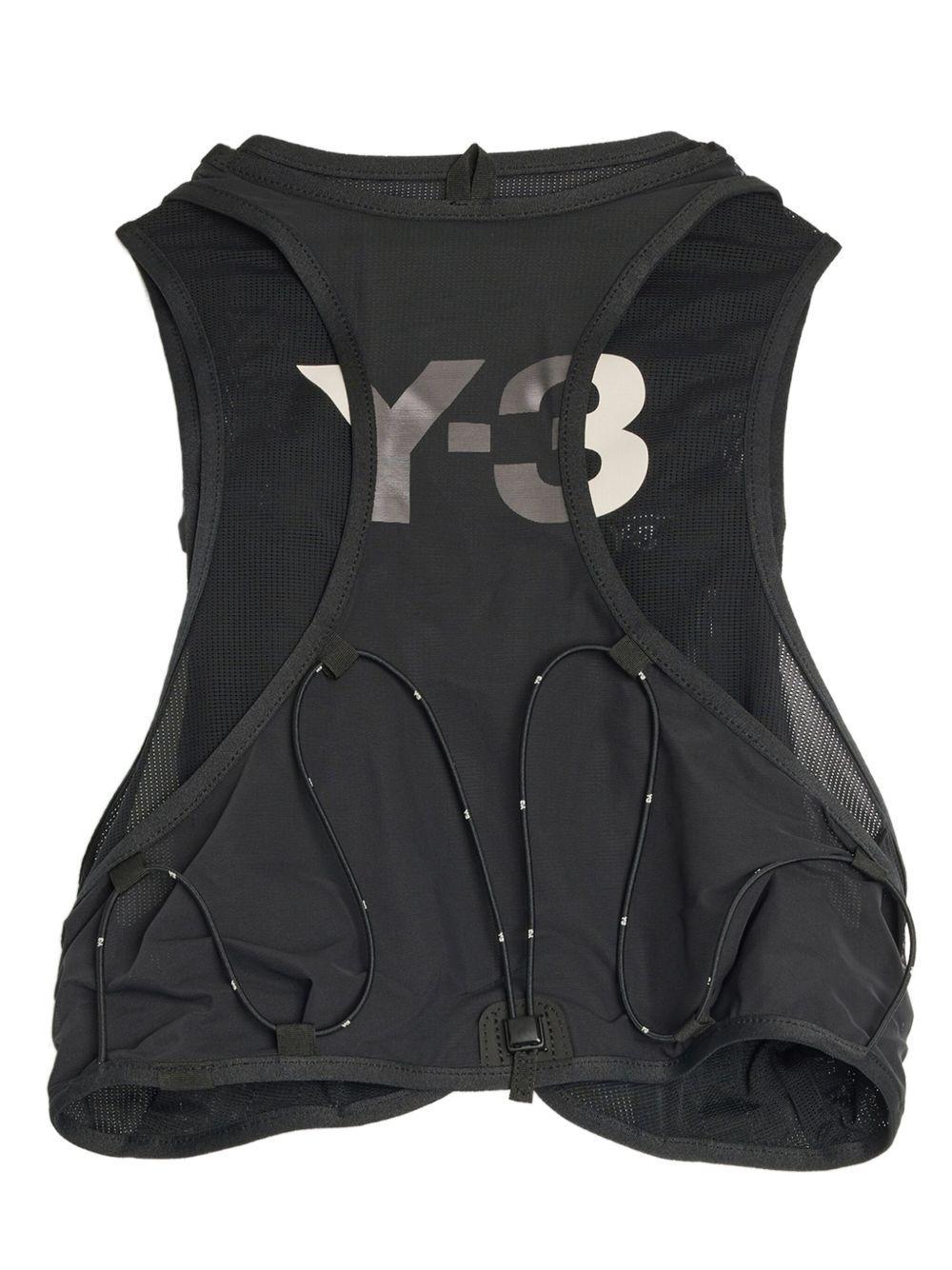 logo-print running vest Product Image