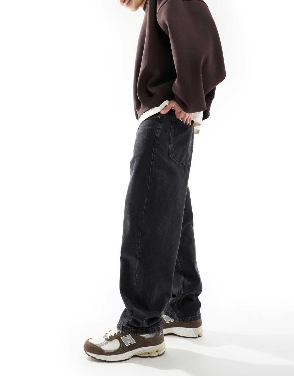 Pull&Bear baggy fit jeans in black  Product Image