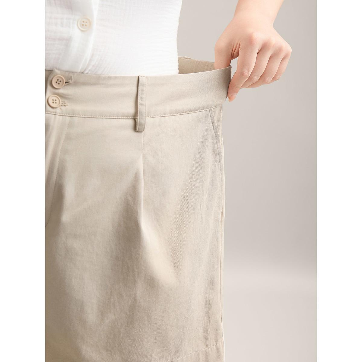 Plus Size Cotton Elastic Twill Pockets Wide-Leg Shorts Women Apricot Casual Pleated Loose Everyday-Casual Shorts BloomChic 28/5X Product Image