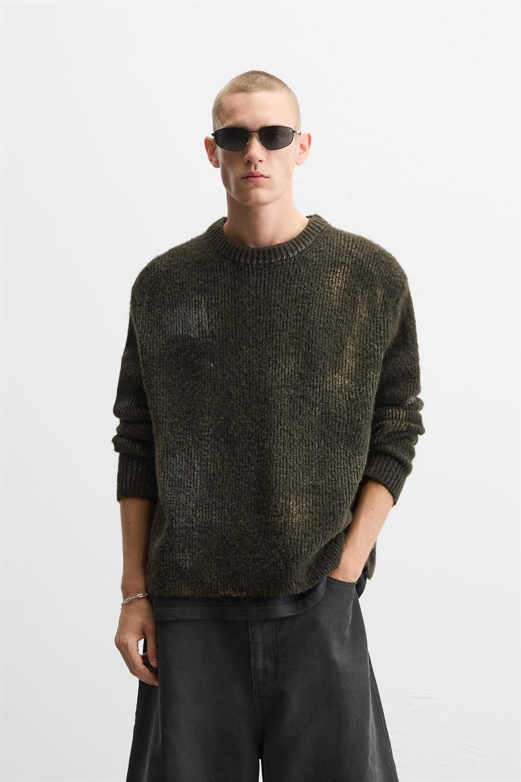 PRINTED SWEATER LIMITED EDITION Product Image