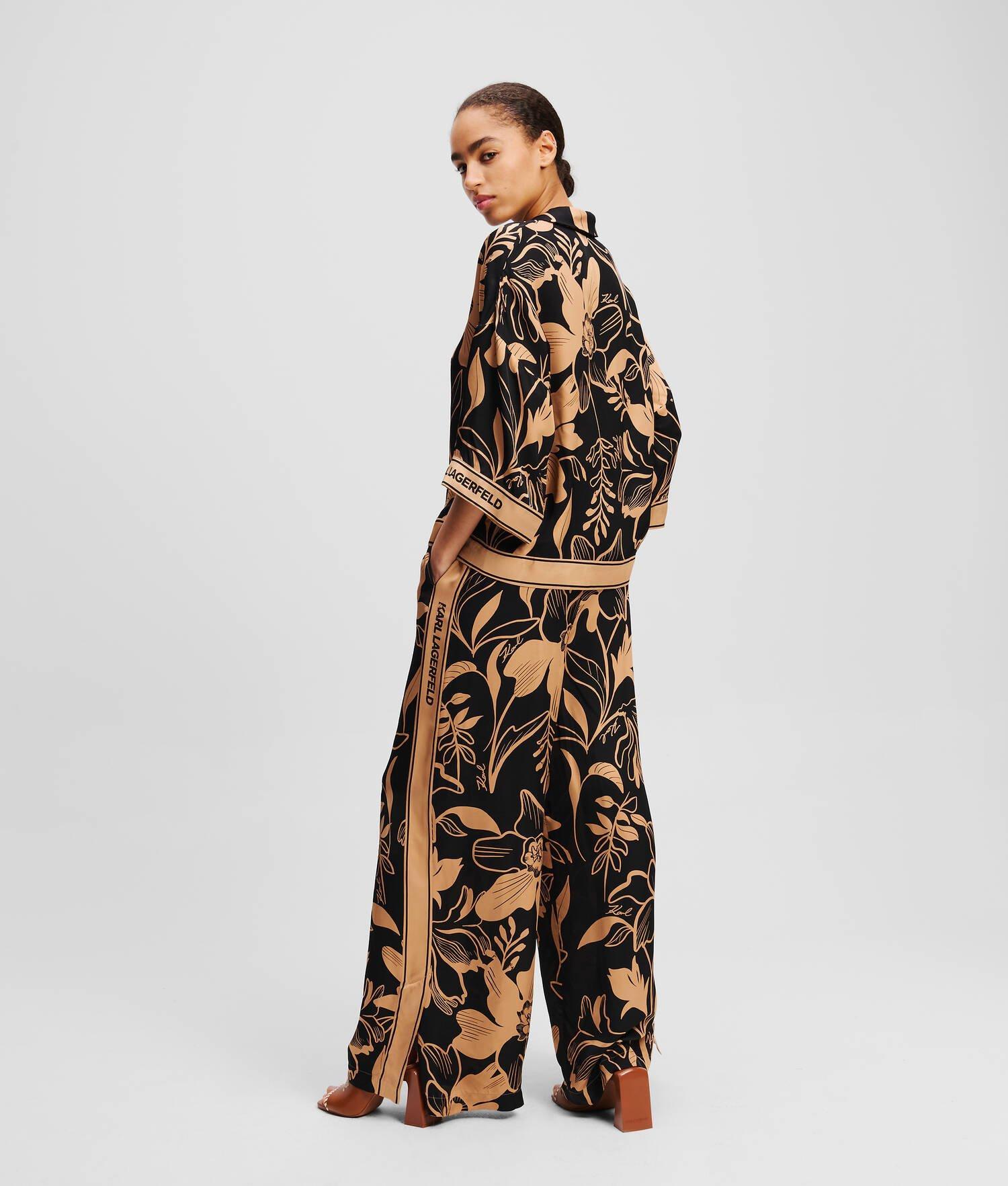 WIDE-LEG PANTS Product Image
