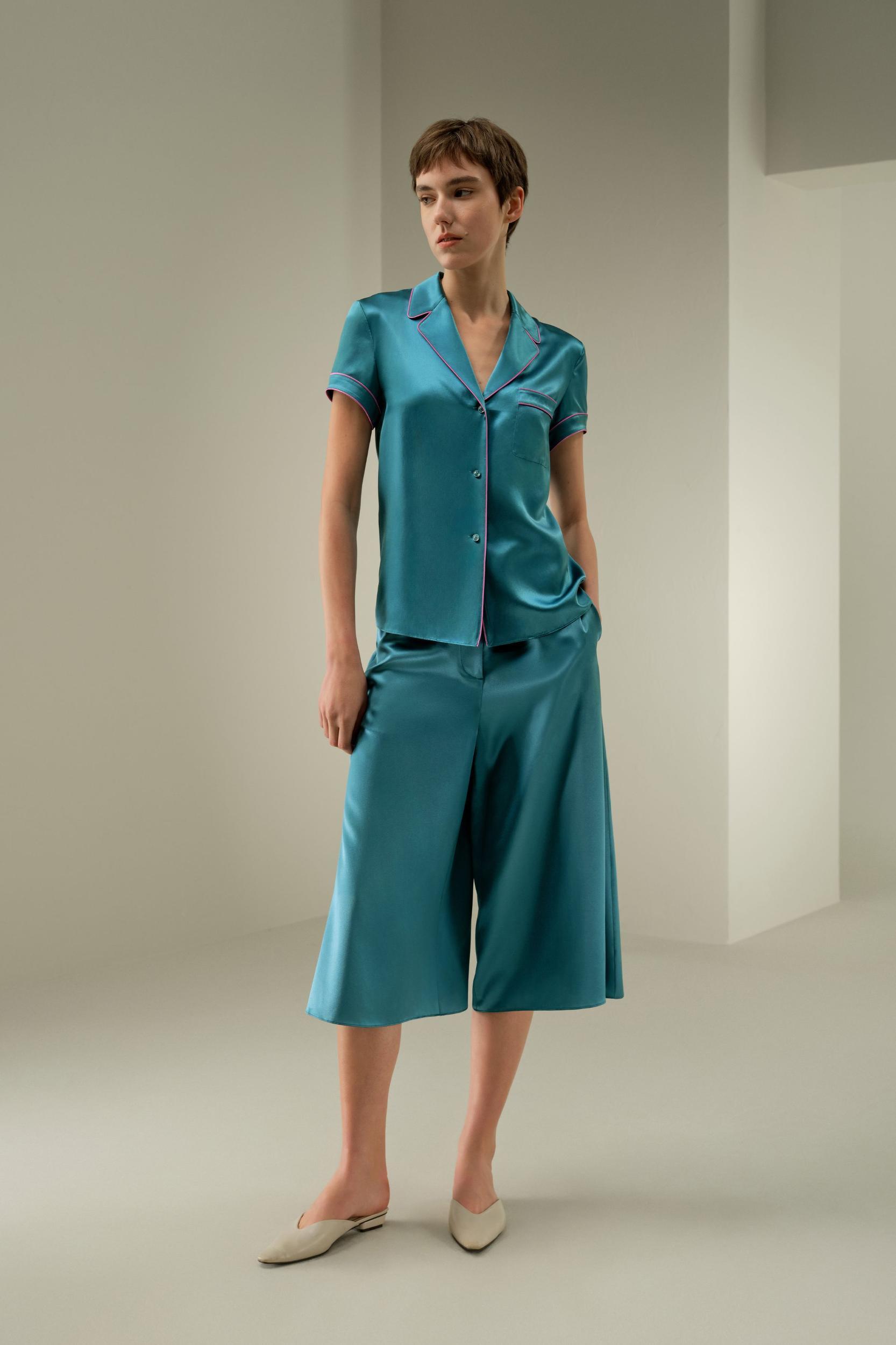 Contrast-Trimmed Silk Shirt Product Image