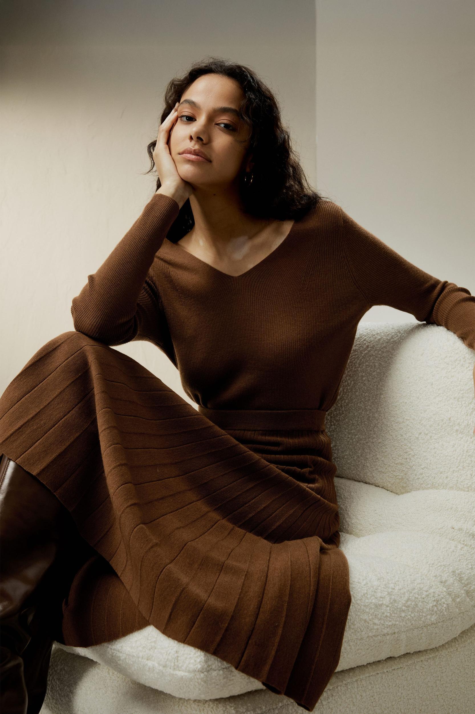 Collegiate Ultra-fine Merino Wool Skirt Product Image