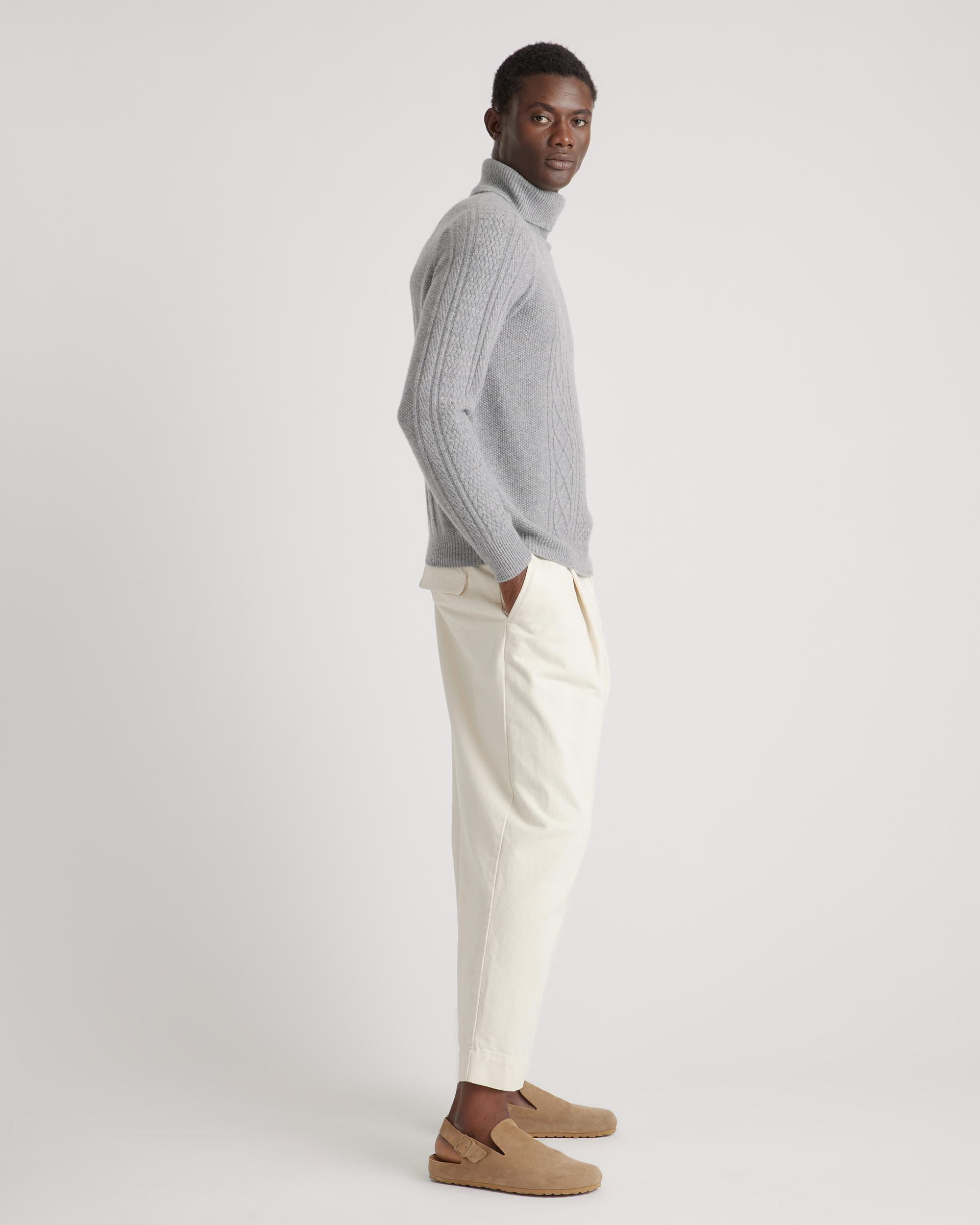 Quince | Men's Mongolian Cashmere Cable Turtleneck Sweater Size XL Product Image