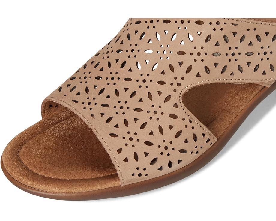 Women's Easy Spirit Calix Product Image