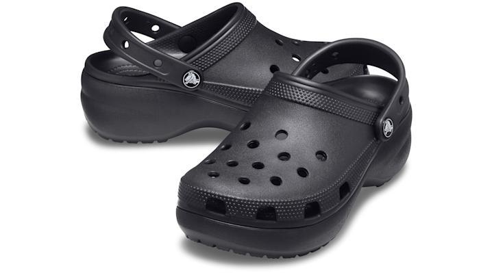 Crocs Classic Women's Platform Clogs, Size: 11, Black Product Image