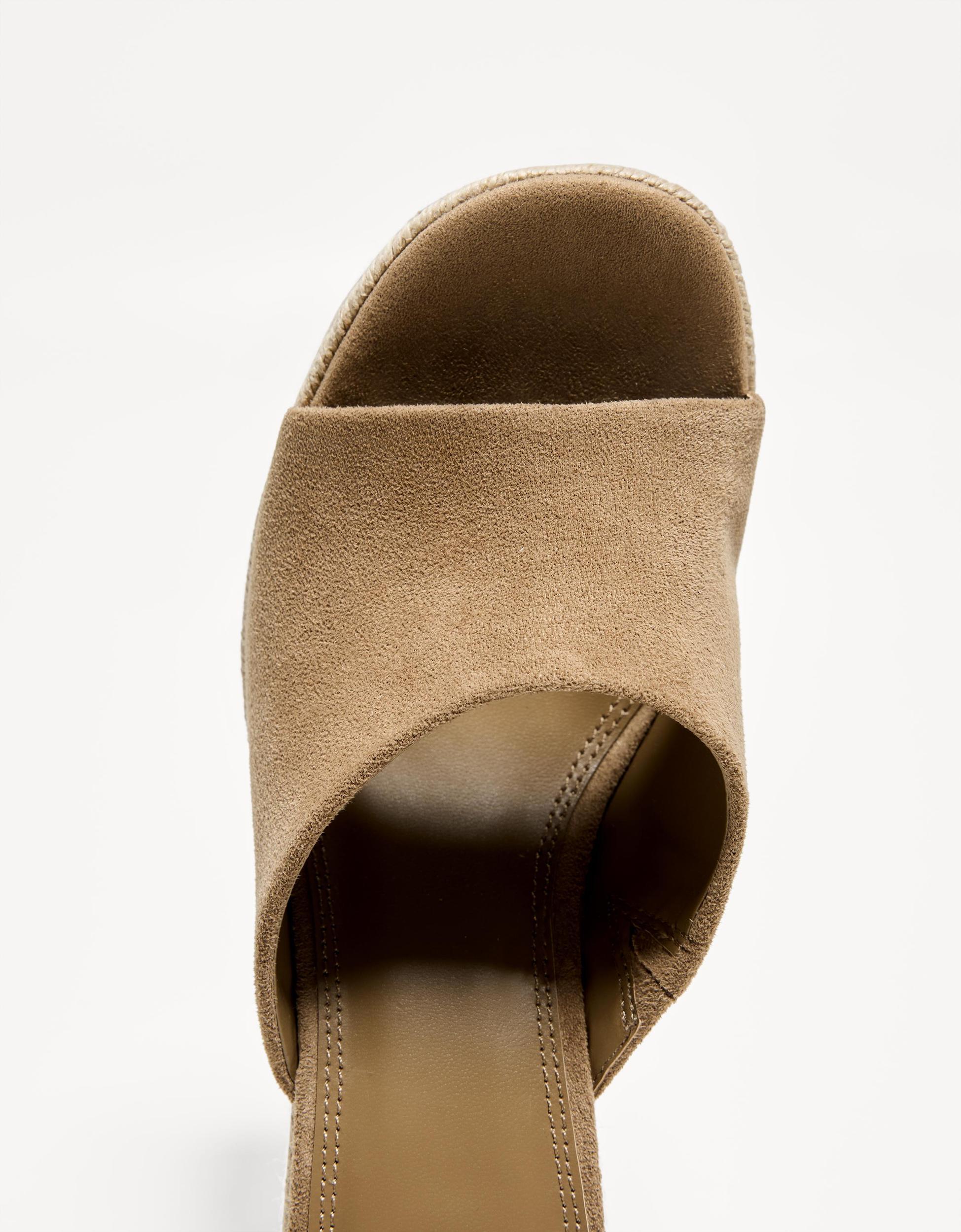 Jute heeled platform sandals Product Image