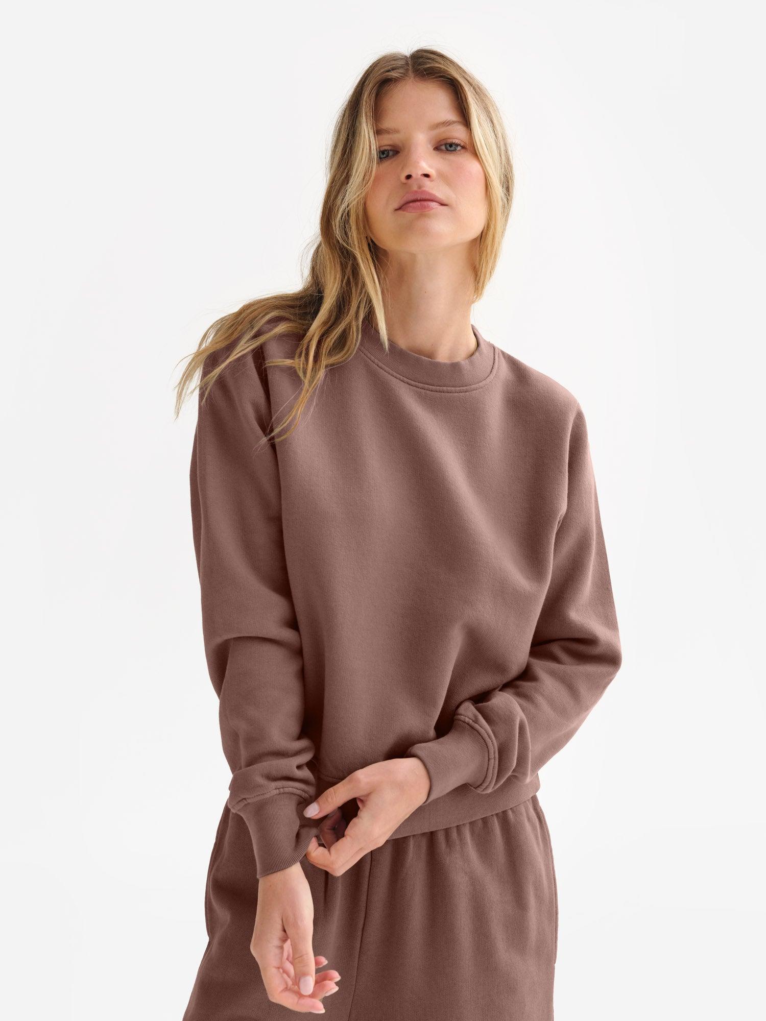 Organic Fleece Shrunken Crew Neck Sweatshirt Female Product Image