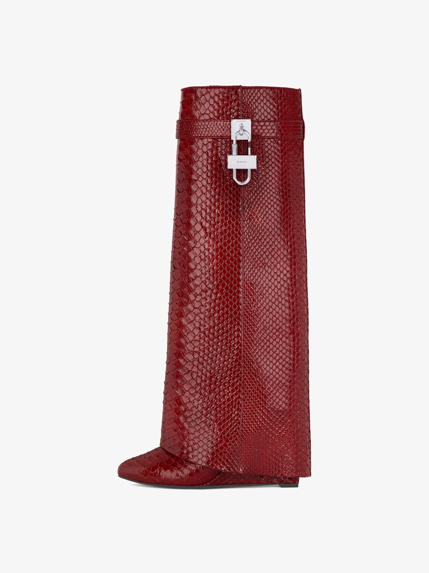 Shark Lock boots in python Product Image
