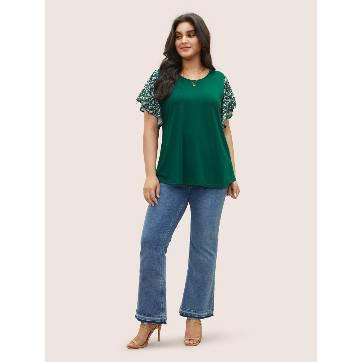 Plus Size Ditsy Floral Ruffle Sleeve Round Neck T-shirt DarkGreen Women Elegant Ditsy Floral Everyday T-shirts BloomChic 30/6X Product Image