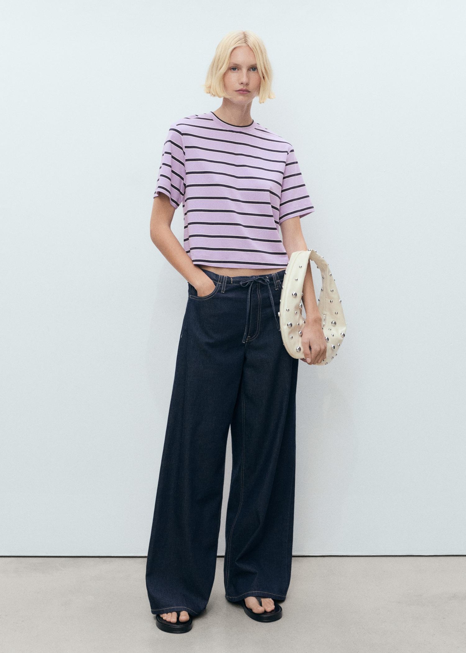 Striped oversized t-shirt - Women | MANGO USA Product Image