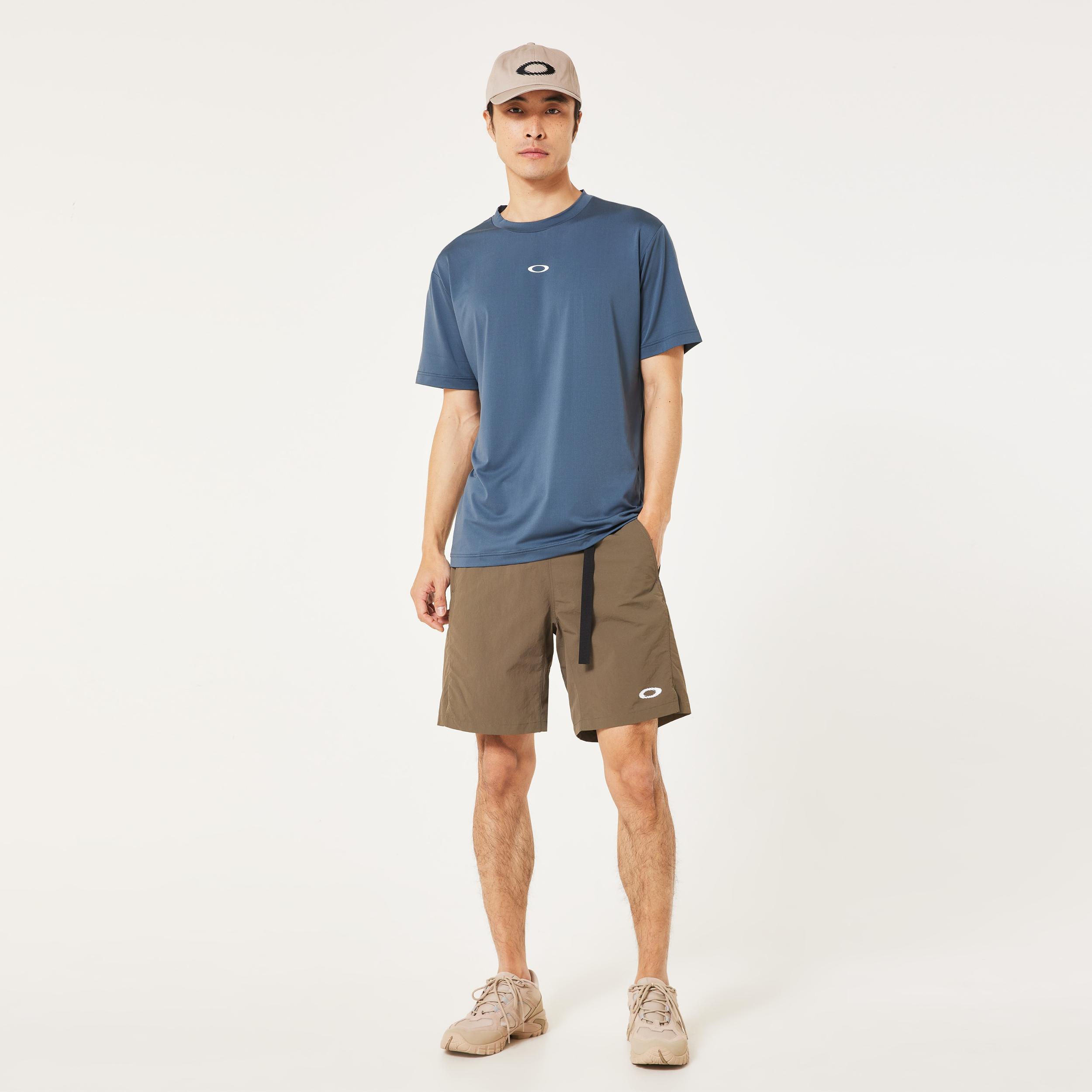 Oakley Enhance Allmighty Shorts 8.5Inch - Dark Aqua | Oakley® Product Image