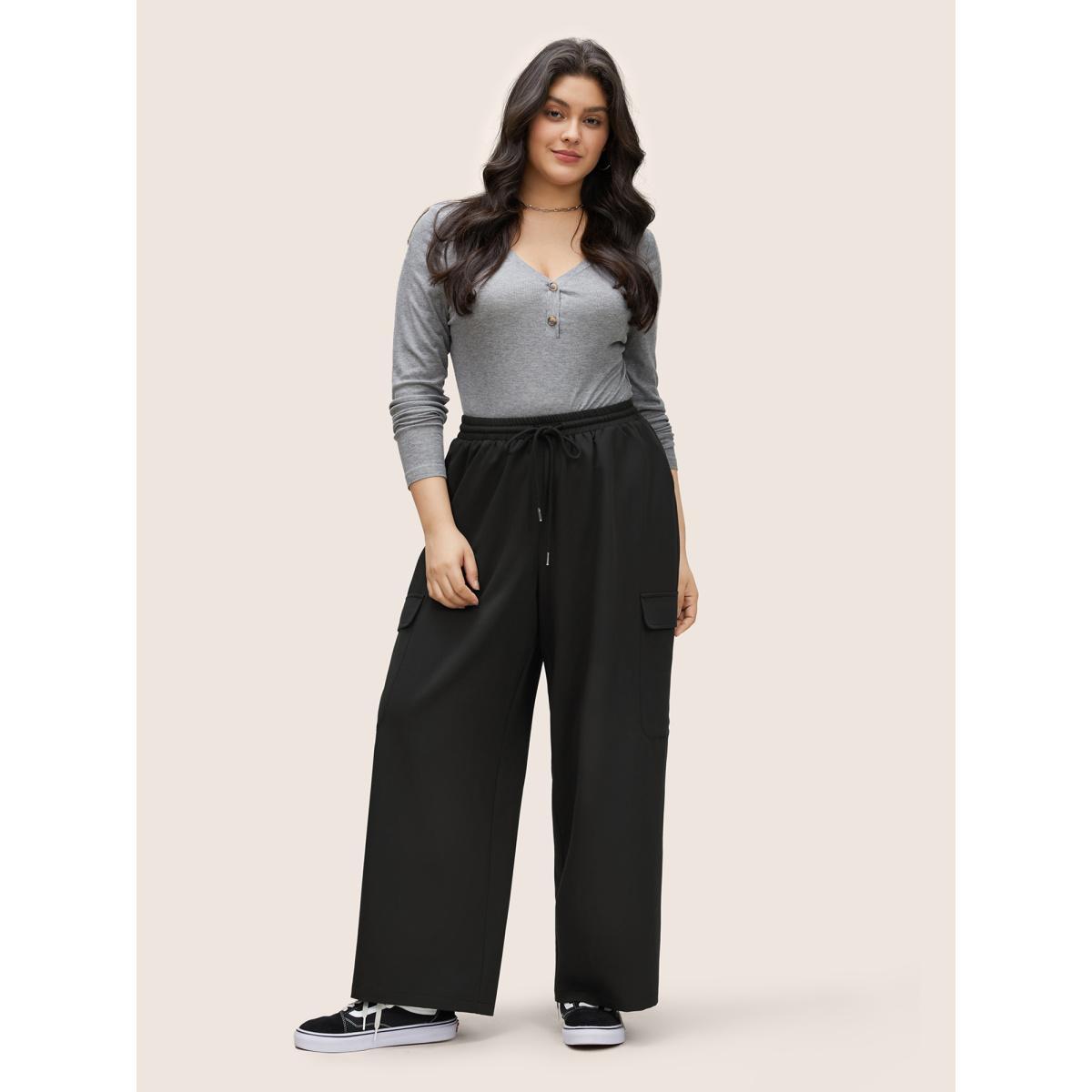 Plus Size Plain Pocket Drawstring Elastic Waist Straight Leg Pants Women Black Casual Straight Leg High Rise Everyday Pants BloomChic 18-20/2X Product Image